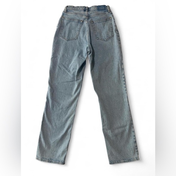 Abercrombie & Fitch Curve Love The 90’s Straight Ultra High Rise Pants 28/6R - Picture 2 of 5